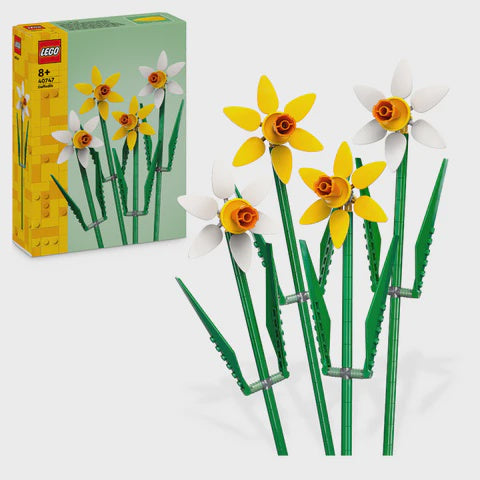 Lego Botanicals 40747 Daffodils - The Toy Station