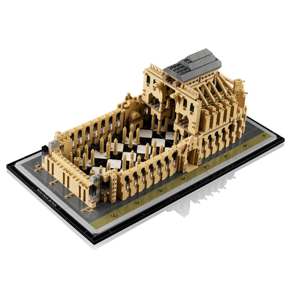 Notre-Dame de Paris - The Toy Station