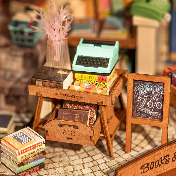DIY Mini House Corner Bookstore