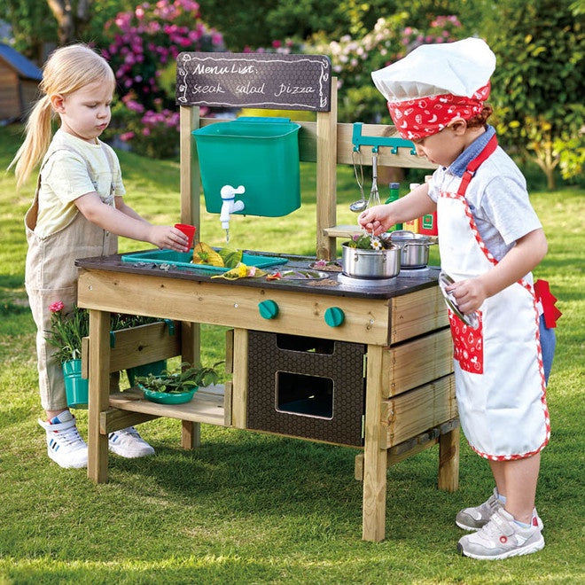 Nature Fun Outdoor Kitchen
