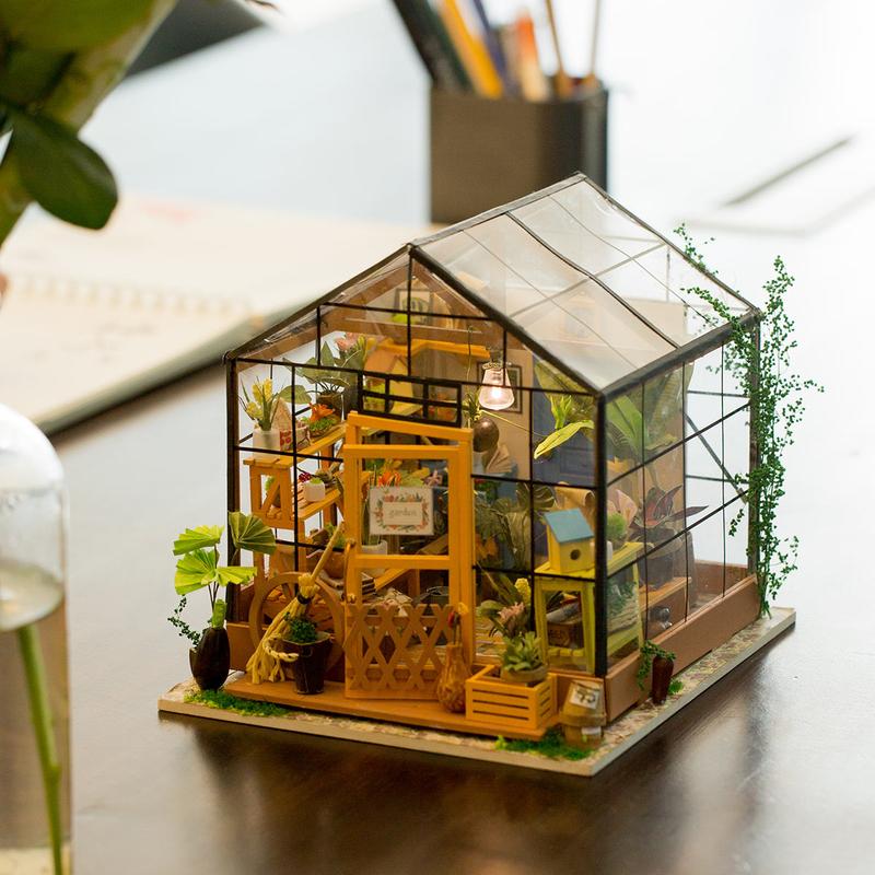 Rolife DIY Cathy's Flower House - The Toy Station