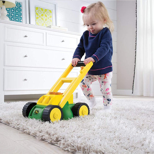 John Deere Lawn Mower - The Toy Station