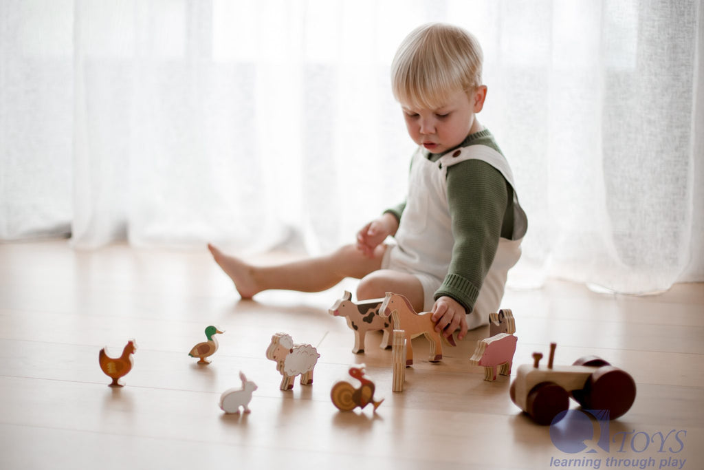 Farm Animals & Tractor Set
