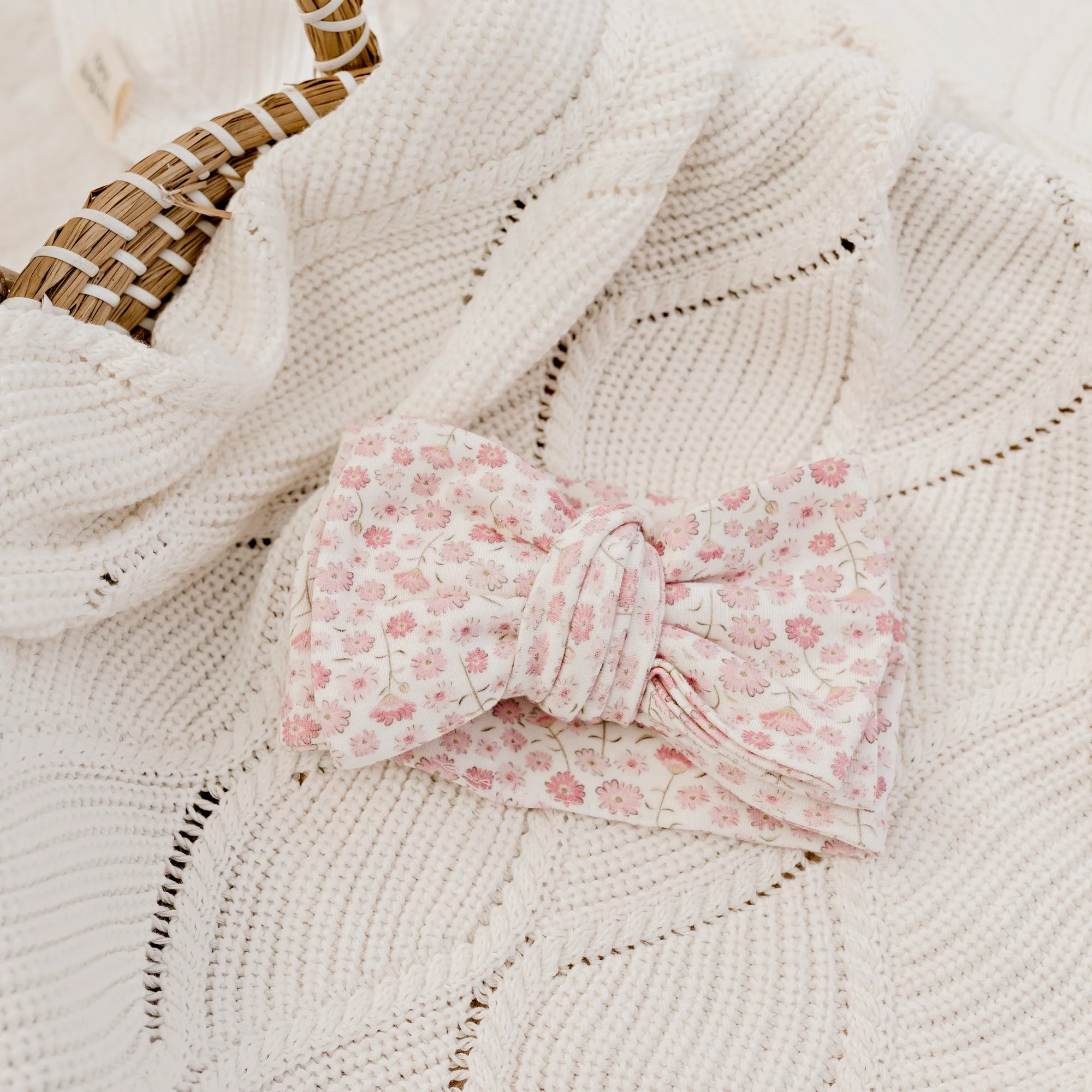 Oversize Top Knot - Seashell Bloom