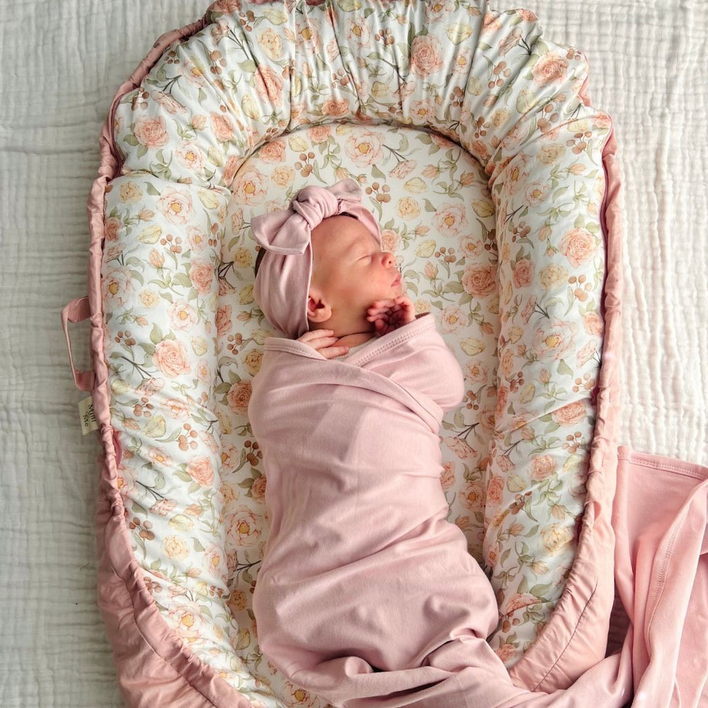 Mini & Me Baby Lounger - The Toy Station