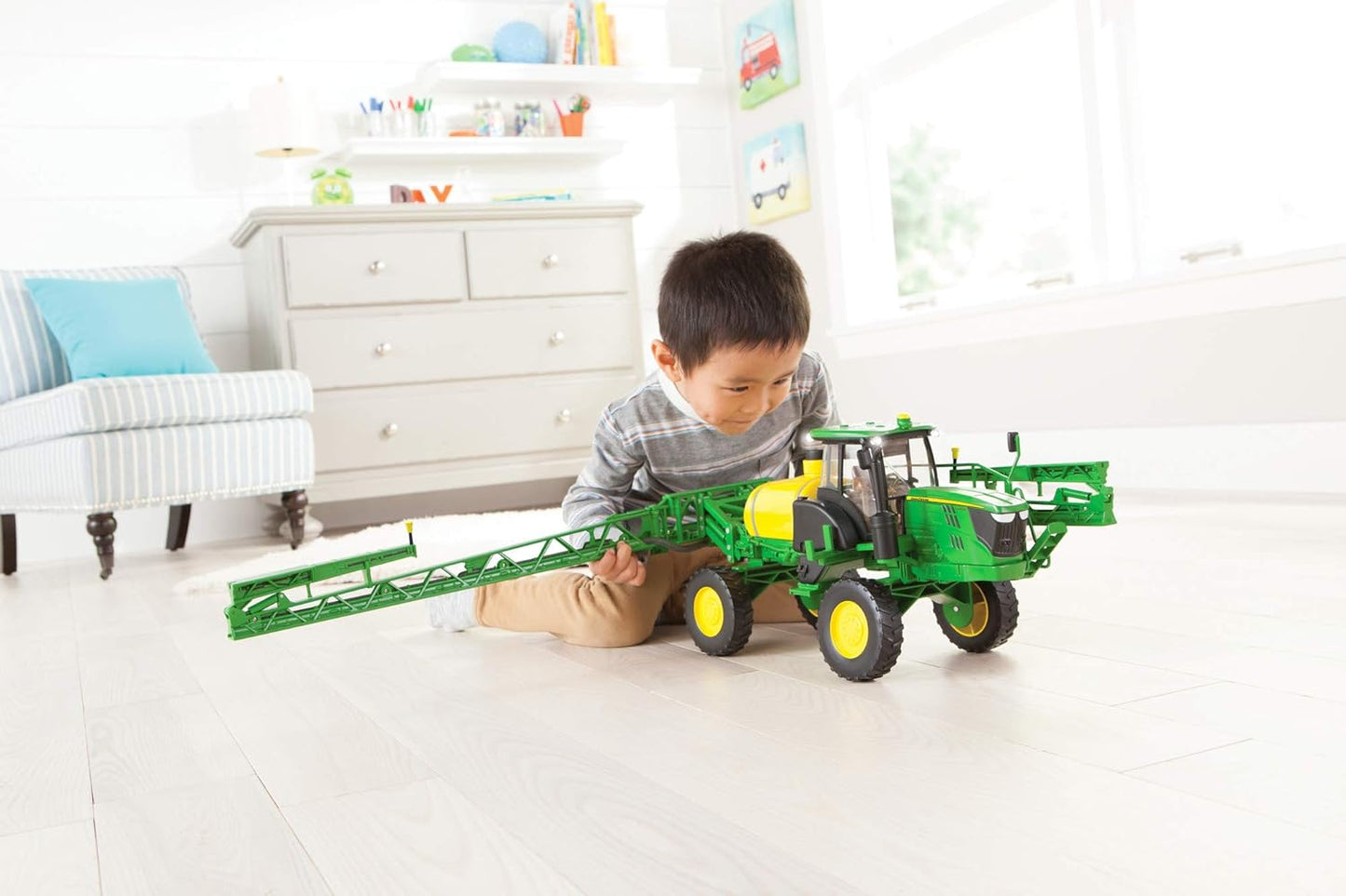 John Deere Big Farm R4023 SP Sprayer