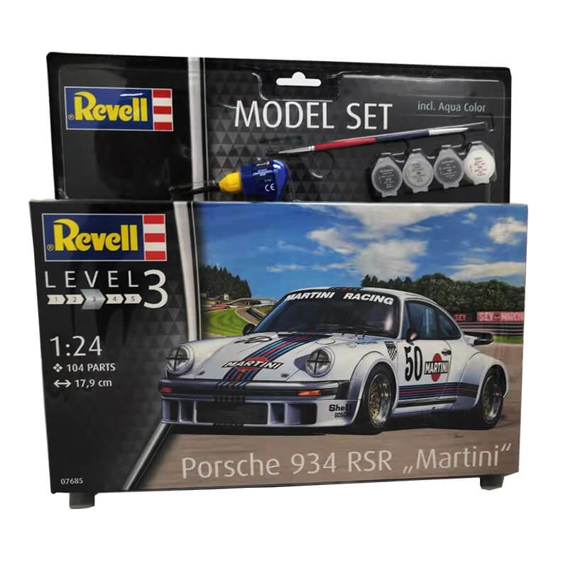 Revell Porsche 934 RSR Martini - The Toy Station