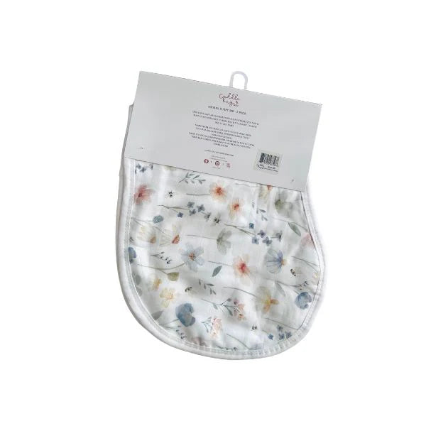 Cuddle Bug & Co Burp Bib