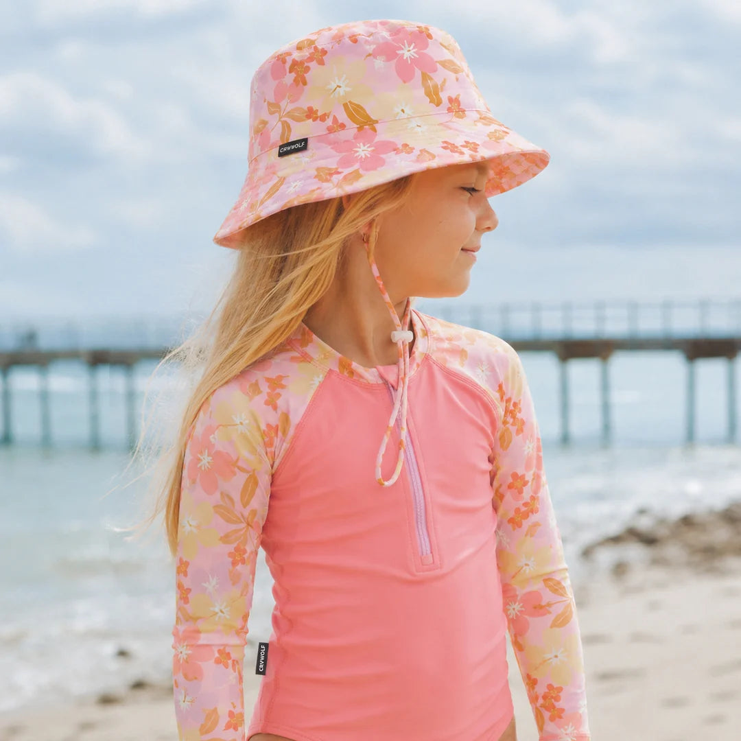 SWIM BUCKET HAT Hibiscus Daze