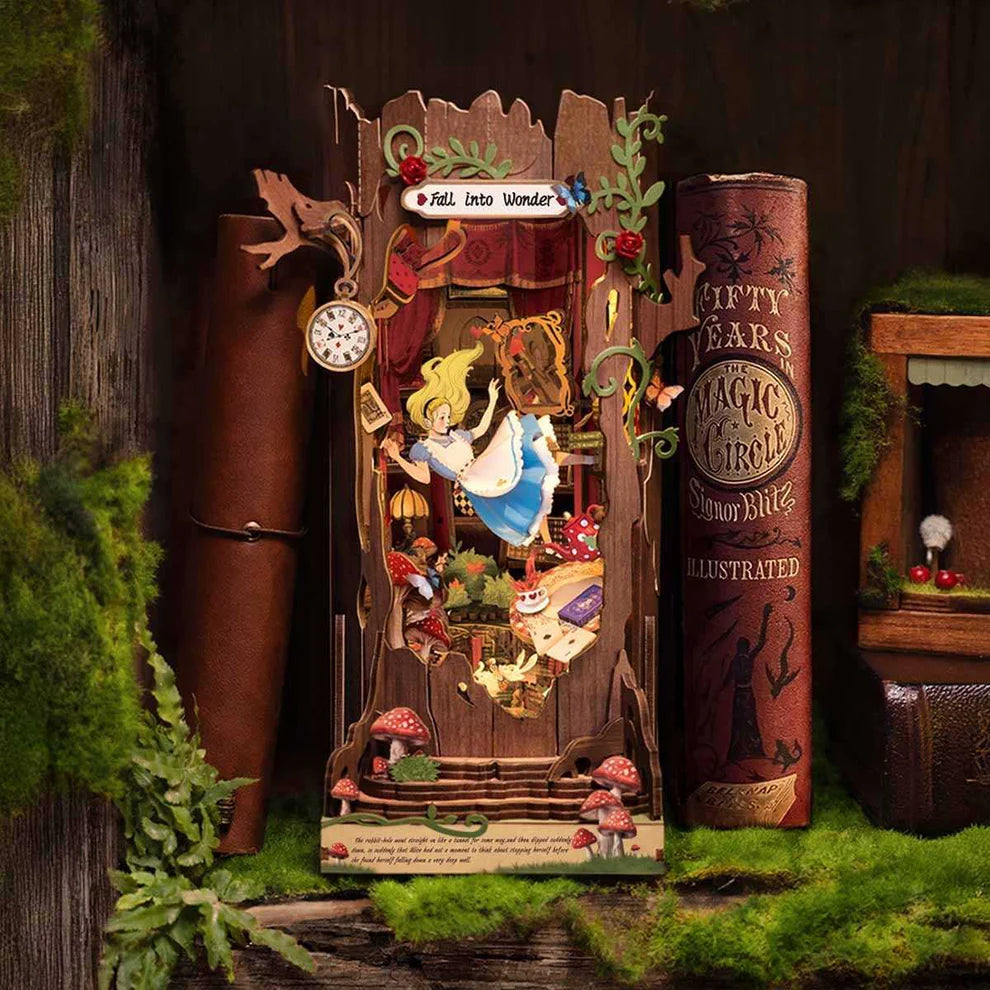 DIY Book ends kit - Fall Into Wonder - The Toy Station