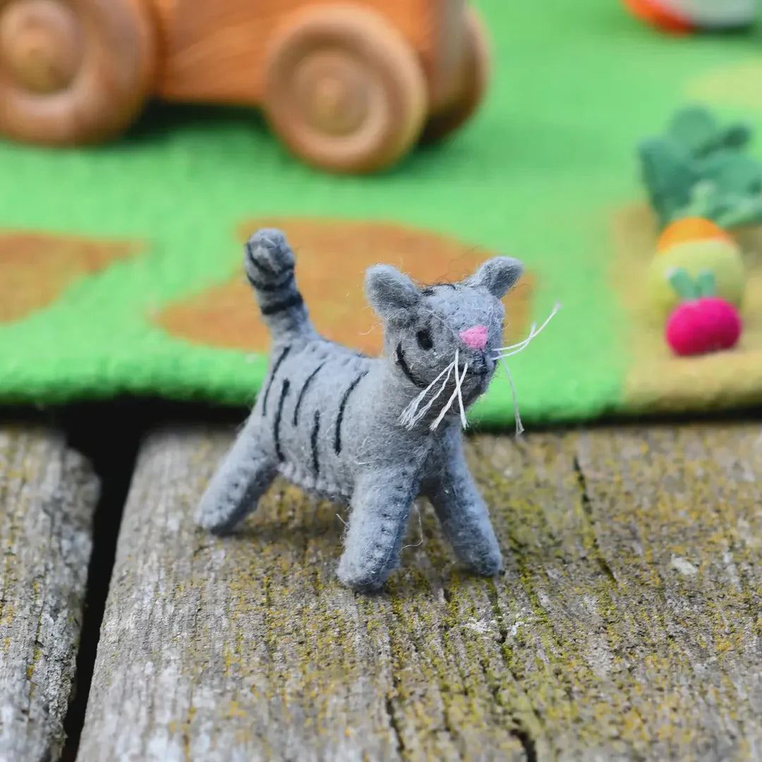 Felt Cat Farm Animal Toy