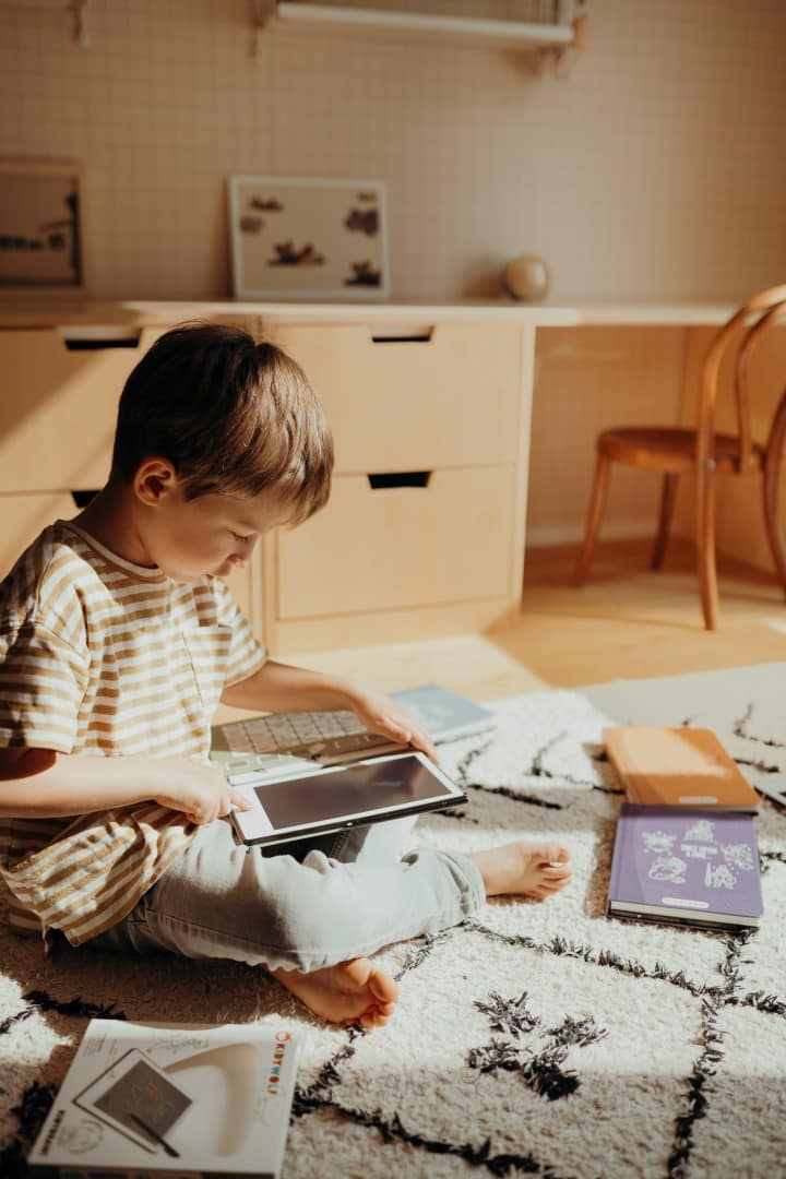 Kidydraw Mini - LCD Drawing Travel Book - The Toy Station