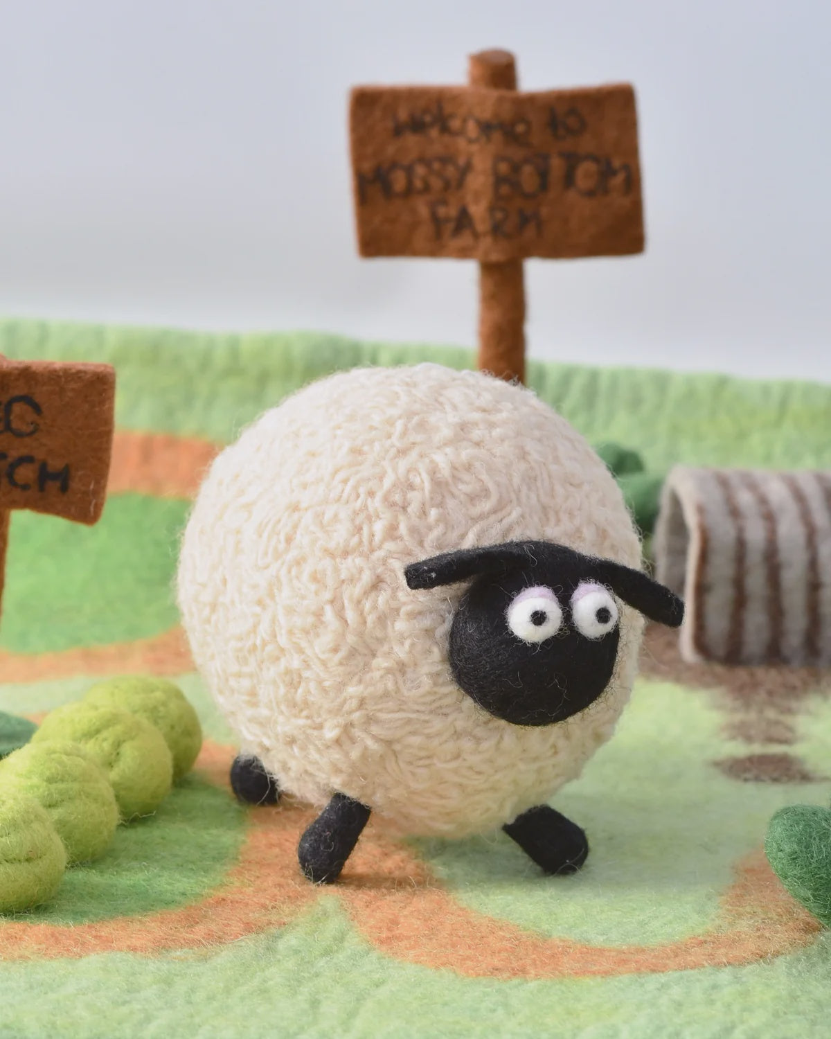 Shaun The Sheep - Shirley Felt Toy
