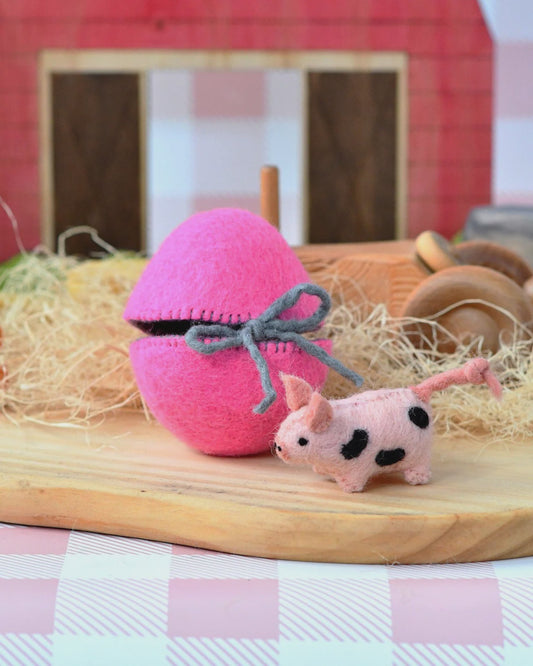 Felt Surprise Egg with Spotted Piglet
