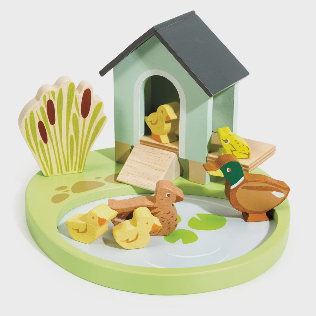 Wooden Pet Set Duck House