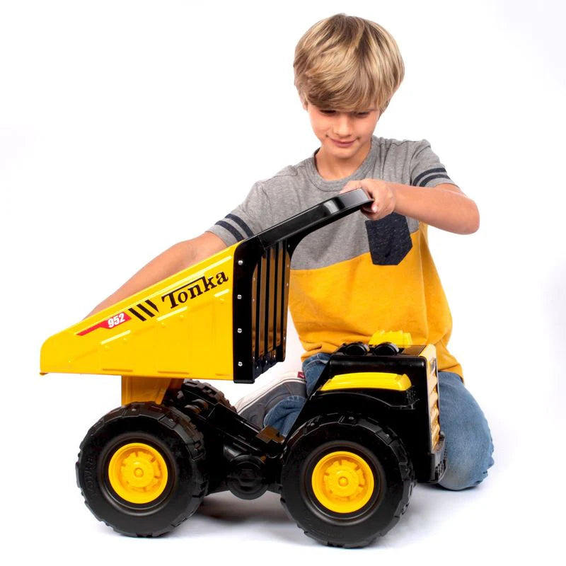 Tonka - Steel Classics Toughest Mighty Dump Truck