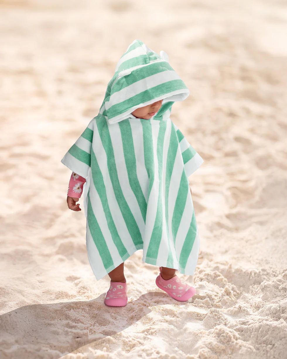 Hooded Towel Beachcomber - The Toy Station