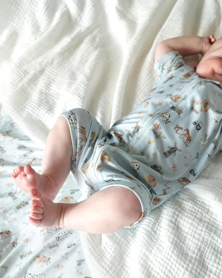 Bébé by Minihaha FARM PRINT ECO COSY SS ZIPSUIT