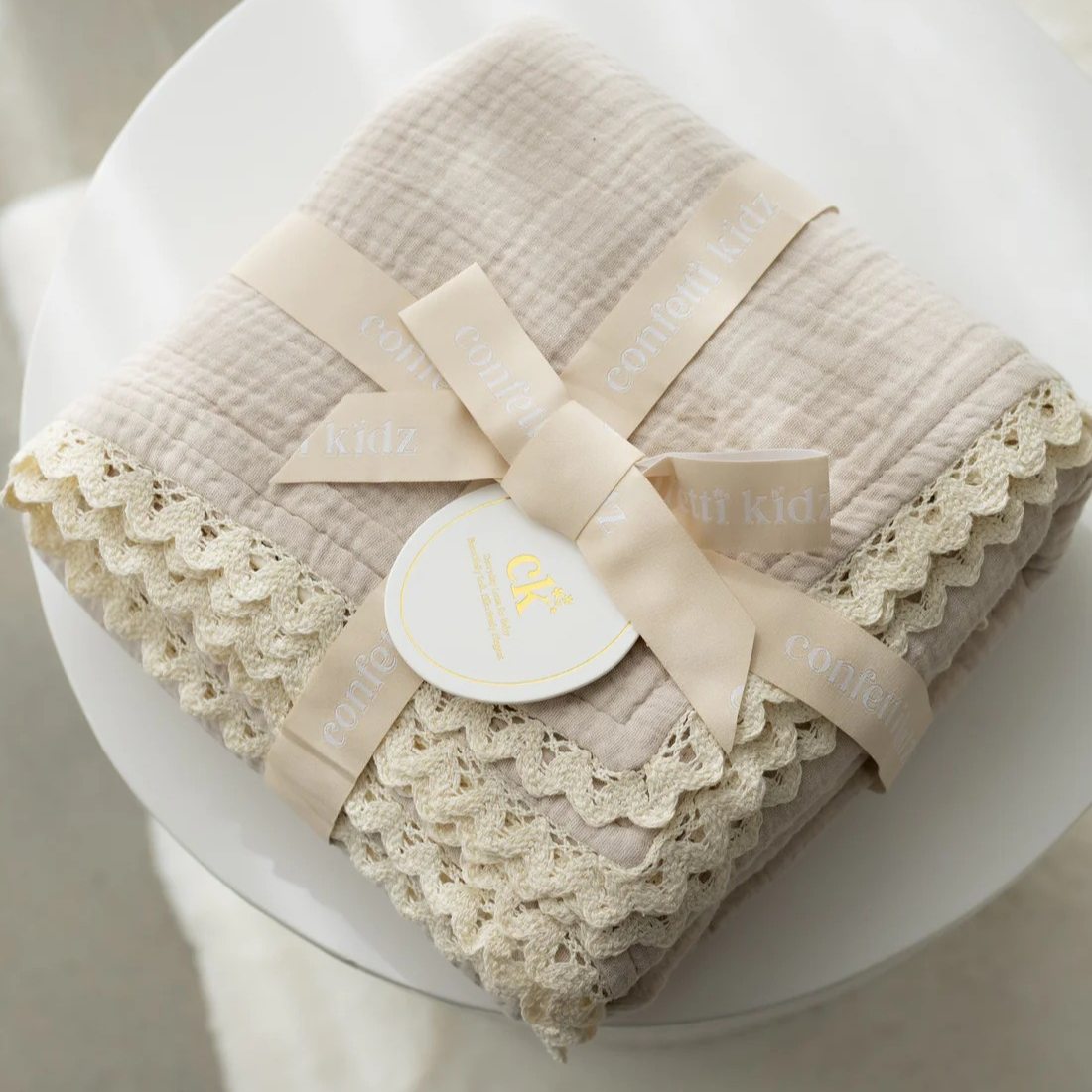 Classic Muslin Blanket - Oatmeal