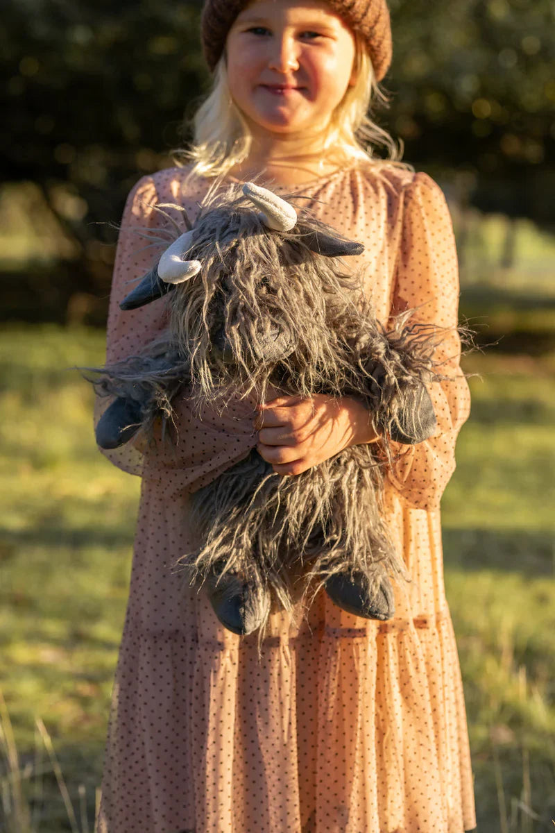 Henry the Highland Cow Charcoal - The Toy Station