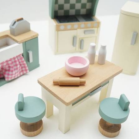 Wooden Dolls House Kitchen Set