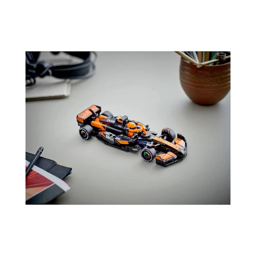 Lego 77251 McLaren F1® Team MCL38 - The Toy Station